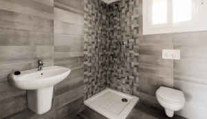 vila MODRIAN XL - koupelna se sprchovým koutem